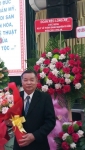 NSƯT Võ Thành Sang được đồng nghiệp chức mừng danh hiệu NSƯT